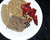 A picture of step 3 of Capsicum & Soya Chunks kadhai masala.