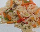 Foto del paso 4 de la receta: Tallarines con verduras al estilo chino