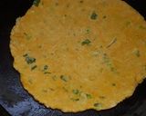 A picture of step 4 of Missi roti.