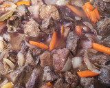 Foto del paso 5 de la receta: Guiso de buey al vino tinto 🐂