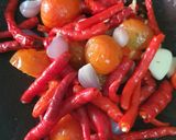 Foto langkah ke 2 dari resep Sambal Tongkol Buncis.