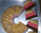 Foto langkah ke 6 dari resep Puding regal strawberry coklat.