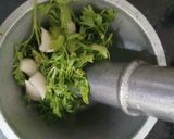 A picture of step 1 of Kacchi kairi.