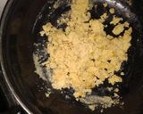 मूंग दाल का हलवा (Moong dal ka halwa recipe in Hindi) रेसिपी चरण 3 फोटो