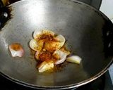 A picture of step 2 of Shahi Paneer.