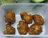 Foto langkah ke 1 dari resep Ayam Goreng Cabe Hijau.