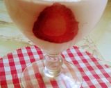 Foto del paso 3 de la receta: Espuma de frutillas en copas