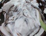 Foto langkah ke 4 dari resep Chocolate Chiffon.