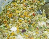 A picture of step 4 of Miyar kayan lambu.