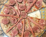Foto del paso 3 de la receta: Pizza carnívora jugosa y económica estilo comecocos