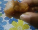 A picture of step 1 of Mushroom pakora.