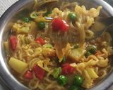 वेजी नूडल्स (veggie noodles recipe in Hindi) रेसिपी चरण 4 फोटो