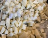 Foto langkah ke 3 dari resep Potatoes and eggs topping brekkie.