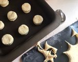 Napokig omlós és puha túrós pogácsa recept fázis 4 fotója