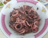 Foto langkah ke 5 dari resep Cumi masak hitam.