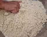 A picture of step 2 of Cassava sev.