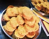 A picture of step 5 of Aata dry fruits pinni.