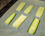 Foto del paso 1 de la receta Rollitos mini de calabacín y jamón york y queso