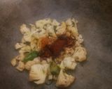 A picture of step 3 of Stir Fry Cauliflower.
