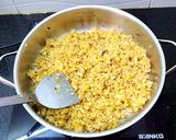 Hình bước làm 2 của món Cơm chiên trứng