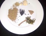 A picture of step 1 of Cinnamon qahwa.
