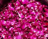 A picture of step 1 of Sundried Gulkand.