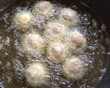 Foto langkah ke 8 dari resep Beef n Cheese Bitterballen Keto.