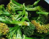 A picture of step 1 of Broccoli Pasta salad.