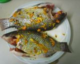 Hình bước làm 2 của món Cá rô phi chiên nghệ tươi