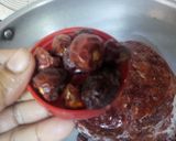 A picture of step 2 of Khara Qeema.