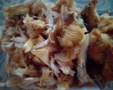 Foto langkah ke 1 dari resep SOTO AYAM kuah kuning.