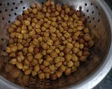 A picture of step 1 of Chana ka sabji.