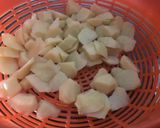 Foto del paso 1 de la receta: Tortilla de patatas con cebolleta