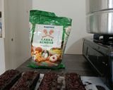 Foto langkah ke 6 dari resep Bolu Kukus Coklat (Tanpa Telur).