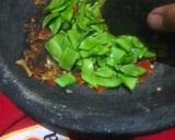 Foto langkah ke 2 dari resep Karedok Kacang Roay.