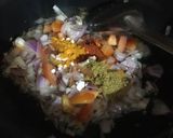 A picture of step 3 of Aloo ka bartha.