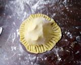 A picture of step 4 of Meatpie recipe.