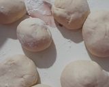A picture of step 12 of Noodles Stuffed Bunny Chow.