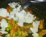 A picture of step 3 of Masala Stuffed idli.