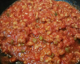 Foto del paso 5 de la receta: Pizza de soja texturizada, queso y aceitunas