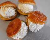 Foto del paso 9 de la receta: Lionesas con cobertura de caramelo rellenas de nata