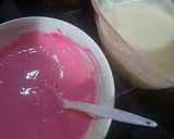 Foto langkah ke 3 dari resep Puding Susu pink.