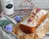 Une image de l'étape 5 de Cake au mascarponne et aux myrtilles.