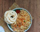 Foto langkah ke 6 dari resep Nasi Goreng Bakso.