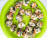 Foto langkah ke 6 dari resep Bola Bola Nasi Sayur Ngumpet.