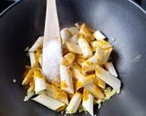 Une image de l'étape 2 de Curry d'asperges.