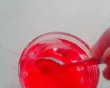 A picture of step 2 of Qoumi red mashroob.