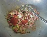 Foto langkah ke 4 dari resep Roti goreng simple isi sosis dan telur.