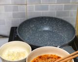 Hình bước làm 1 của món Trứng Gà Chiên