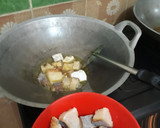 Foto langkah ke 2 dari resep Balado ASIN JAMBAL PETE.